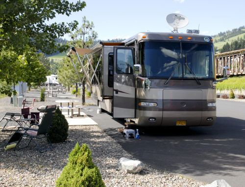 RV Space – River’s Edge– PULL THROUGH